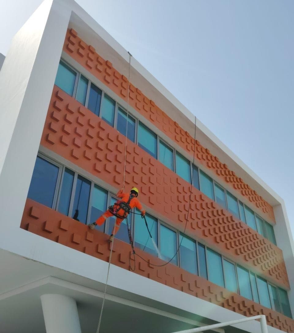 Facade repair